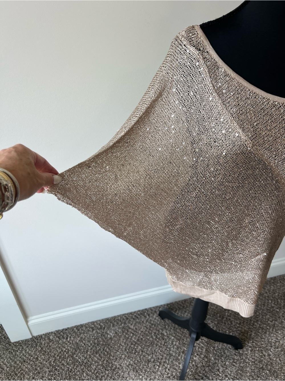Cache Champagne Sequin Bling Short Sleeve Bat Wing Sweater Open Knit - Picture 2 of 8